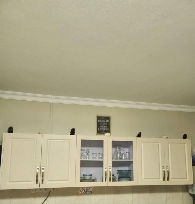 Kot Nu - Beach Themed Apartment - 3 Mins Walk From The Sea Flic en Flac Екстер'єр фото